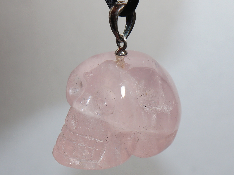 rose quartz with cord or silver 925