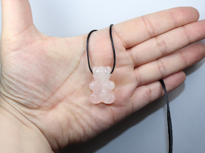 Rosenquarz mit Band oder Silber 925