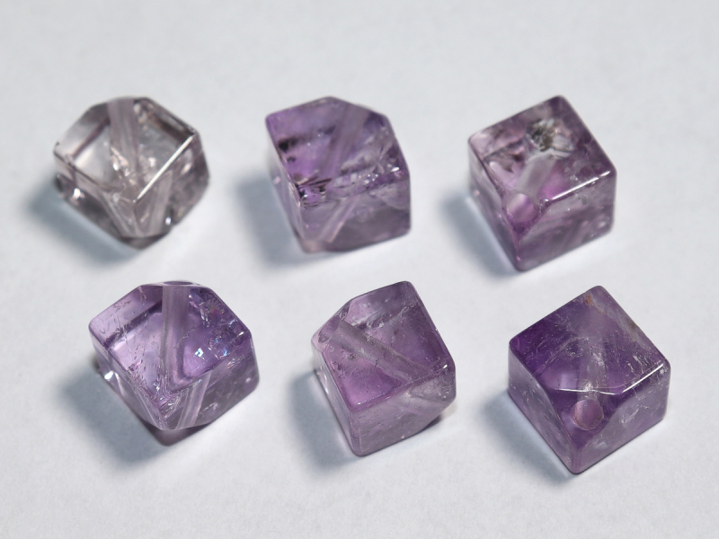 Amethyst mit Band