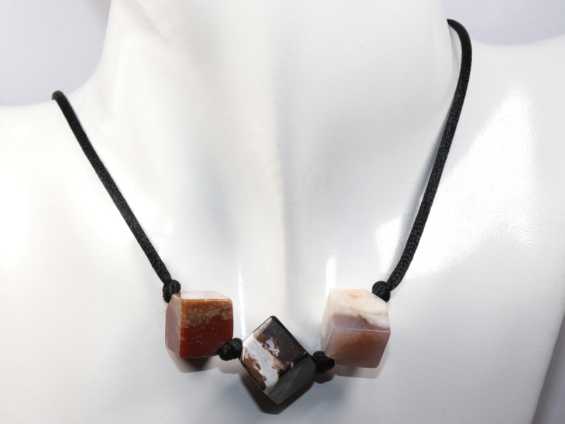 Sardonyx mit Band