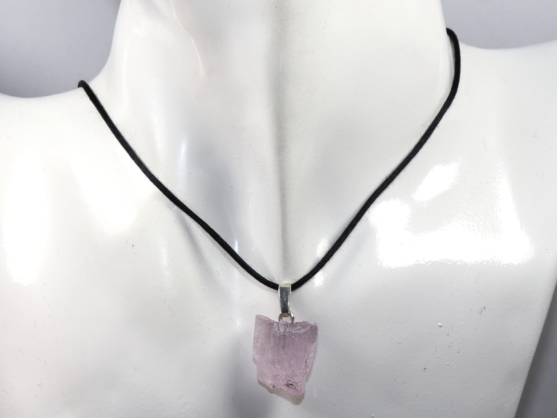 kunzite with cord or silver 925