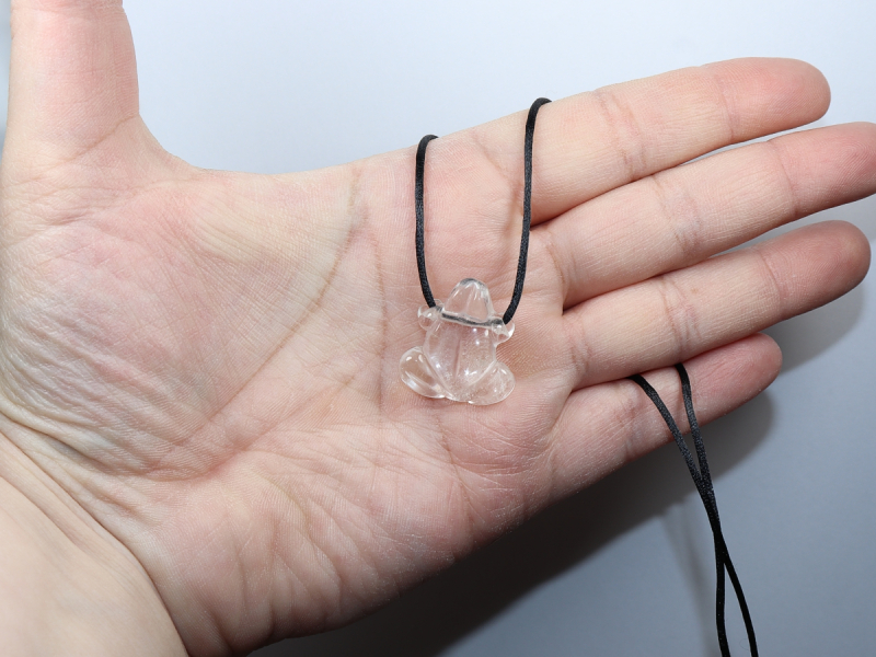 rock crystal with cord or silver 925