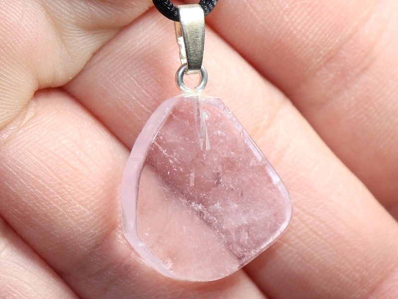 kunzite with cord or silver 925