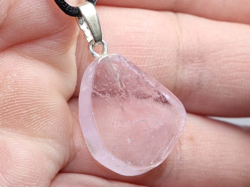 kunzite with cord or silver 925