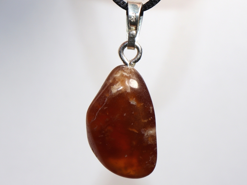 hessonite (garnet) with cord or silver 925