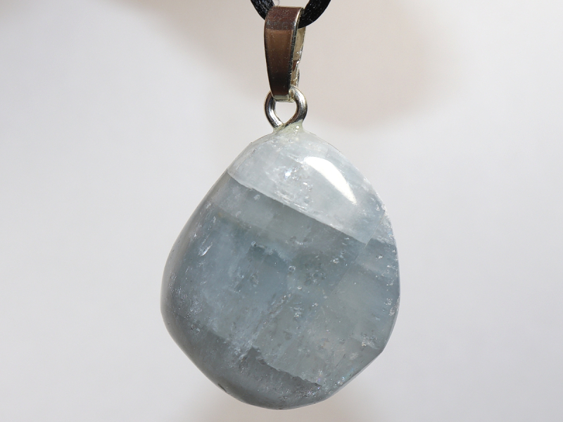 celestine with cord or silver 925