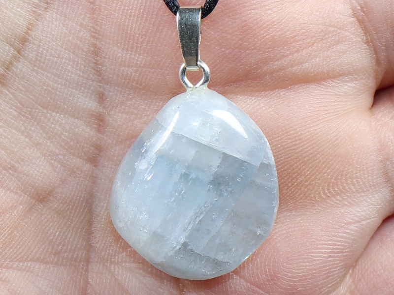 celestine with cord or silver 925