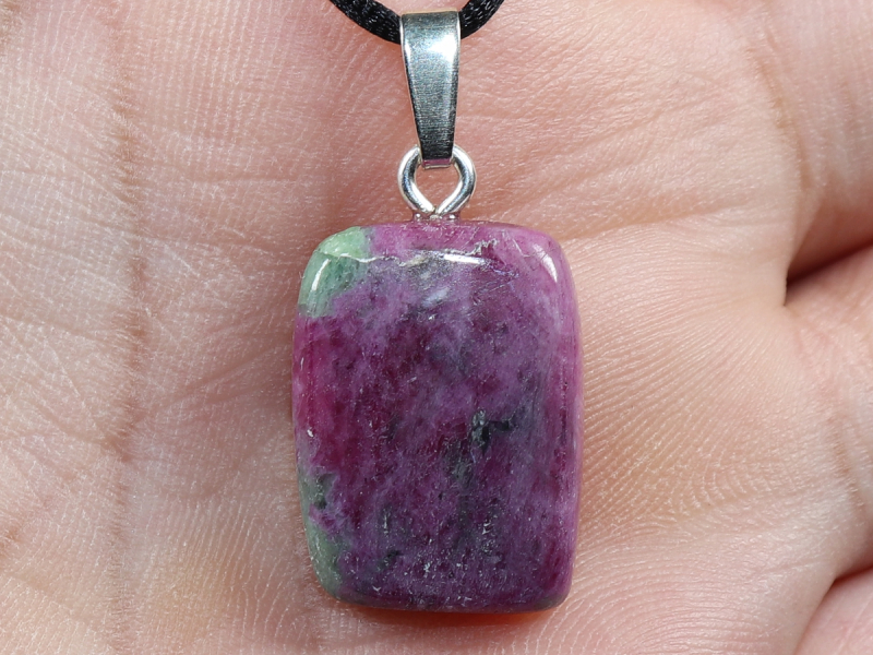 Rubin mit Band oder Silber 925